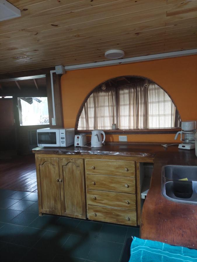 Los Rododendros Villa La Angostura Eksteriør billede