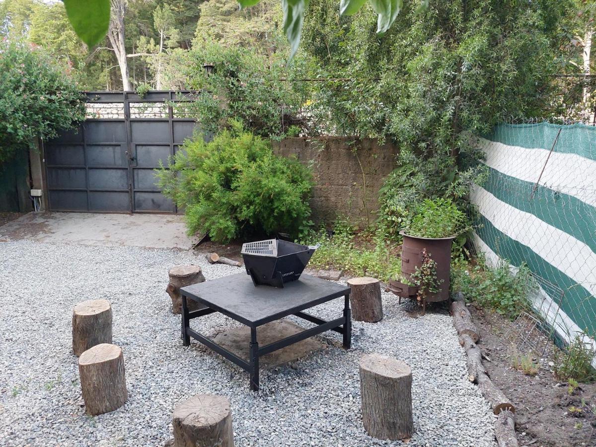 Los Rododendros Villa La Angostura Eksteriør billede